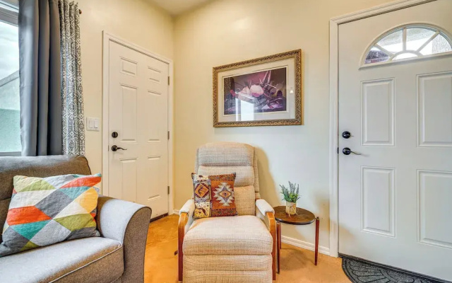 Mtn-view Tucson Casita Near Hospital!