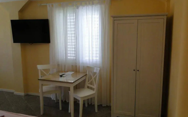 Apartments Villa Ela