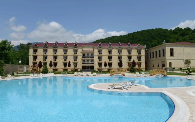 Qebele Yeddı Gozel Hotel