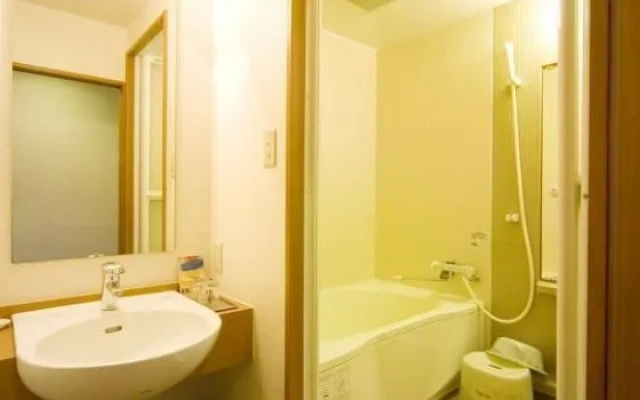 Iroha Ryokan – Bathroom – Kyoto