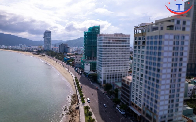 Vietnam Taste Hotel Quy Nhon - Beachfront