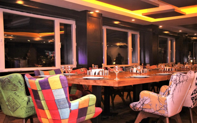 Dedeman Palandoken Resort Hotel