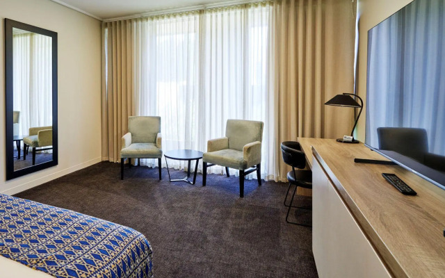 Dingley Hotel