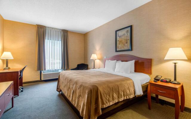 Quality Inn & Suites Benton - Draffenville