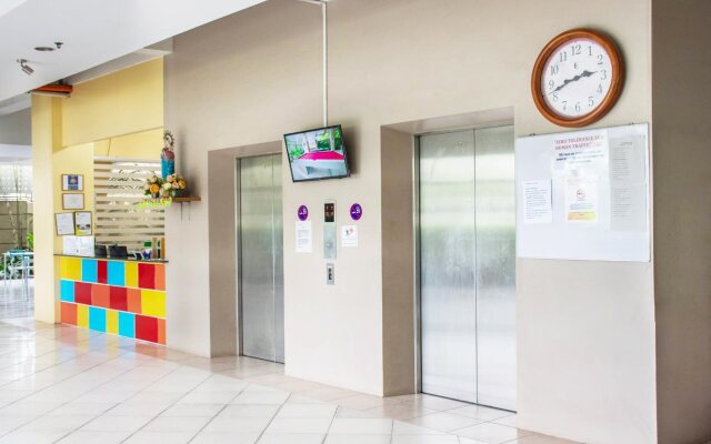 Alicia Tower Residences - Adult Only - Hostel