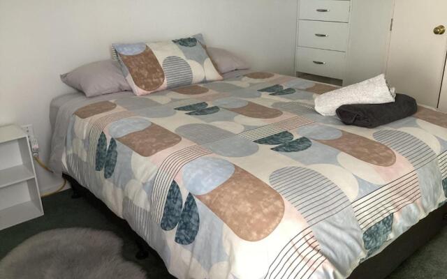 Perfect At Pukete sleeps 10