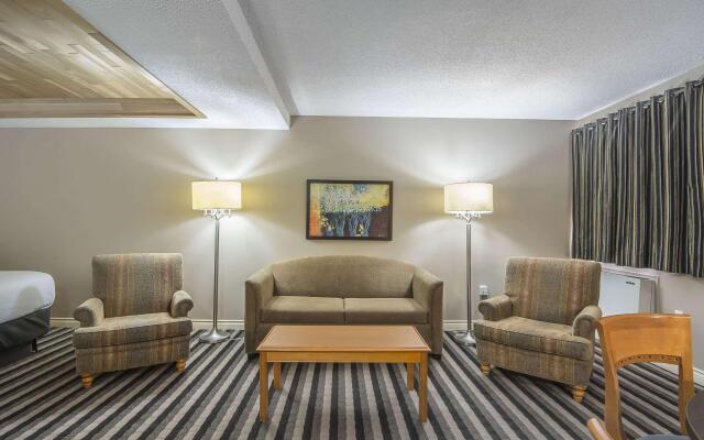 Quality Inn West Edmonton