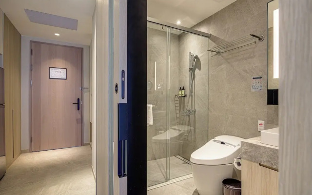 Boutech Wuri Village Hotel