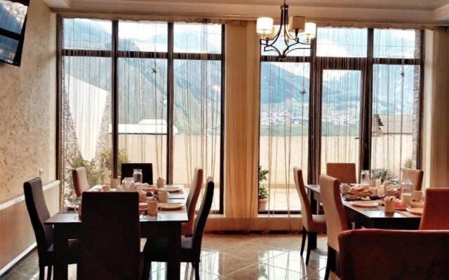 Hotel IVERIA