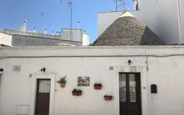 Trullo Pervinca