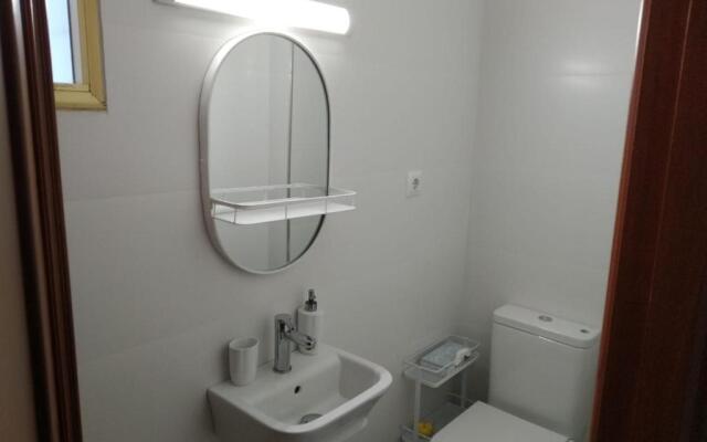 Apartamento Luminoso con Buena Ubicación