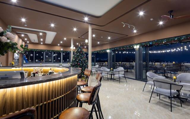 Dalat Prince Hotel