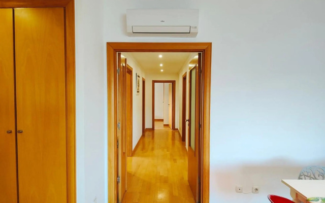 Sunny Home Lisboa Expo, free parking