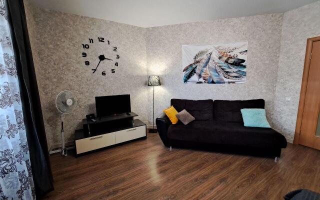 Ночник на улице Газовиков 33