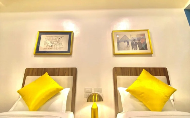 I Suites Hotel