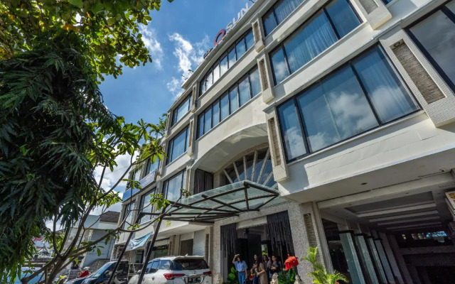 Collection O 14 Sun Boutique Hotel