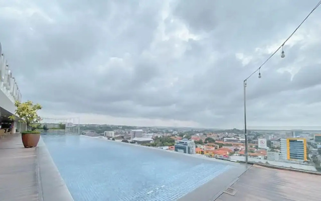 Good Homey Studio Apartment at Warhol (W/R) Residences