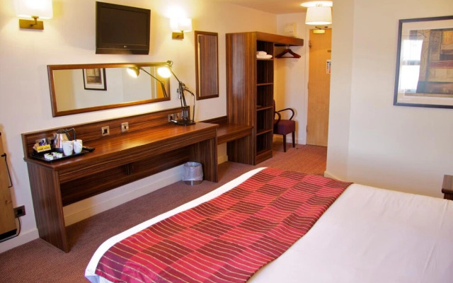 Fernhurst Lodge by Greene King Inns