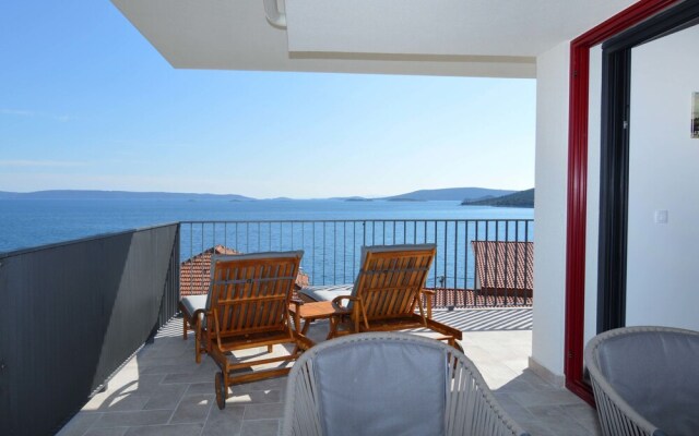 Viva-by the Sea-panorama Penthouse Seget Vranjica
