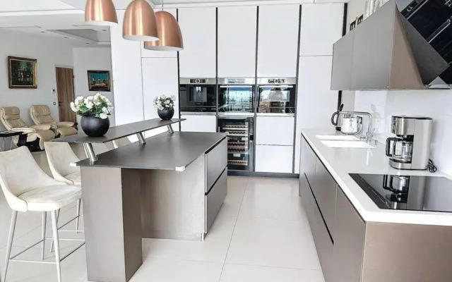 Home Rental 81 Croisette One Bedroom