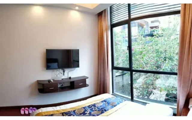 Moon River Villa No 12