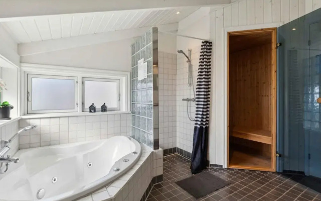 5 Star Holiday Home in Haderslev