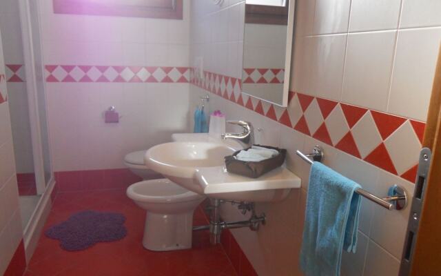 Cozy Apartment Near the Beach - Beahost