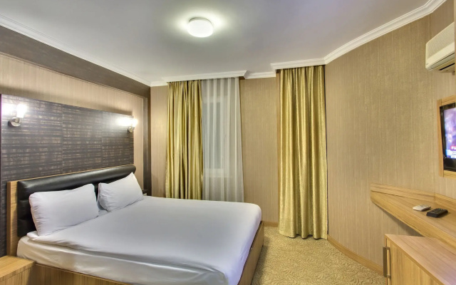 Hotel Antroyal