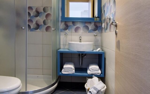Aelia Apartments & Suites