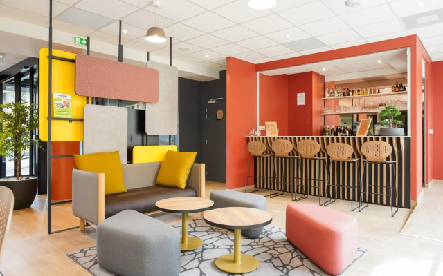B&B HOTEL Paris Porte d'Orléans