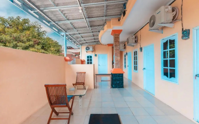 OYO 3132 Mahkota Sivali