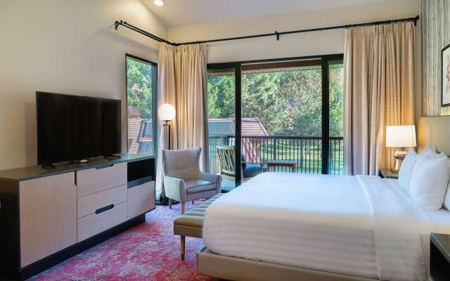 Cliffrose Springdale, Curio Collection by Hilton
