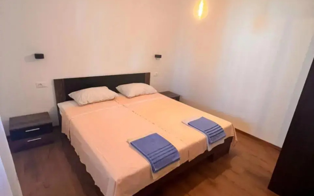 Mila Holiday Apartments - Apartment in Porec - Photo 4