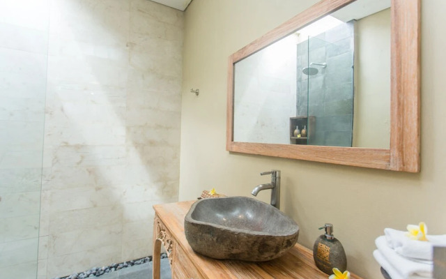 Kailash Suite by Pramana Villas