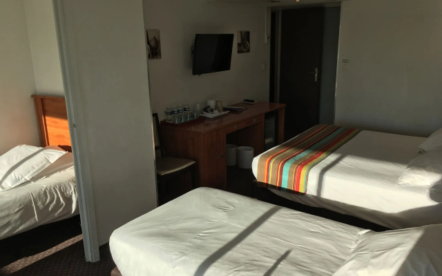 Tiercé Hotel