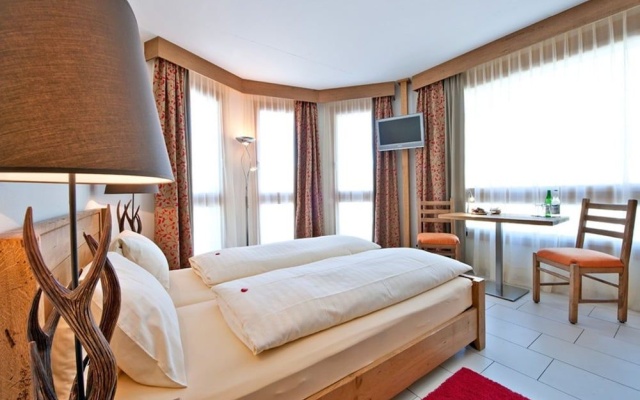 Hotel Station – Guest Rooms – Pontresina