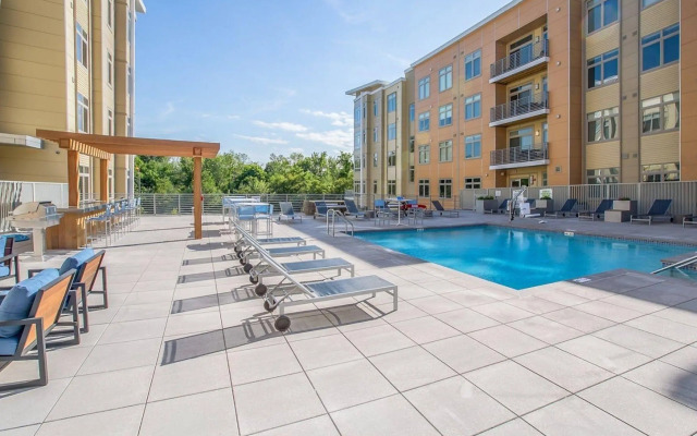 Global Luxury Suites at the Charles River