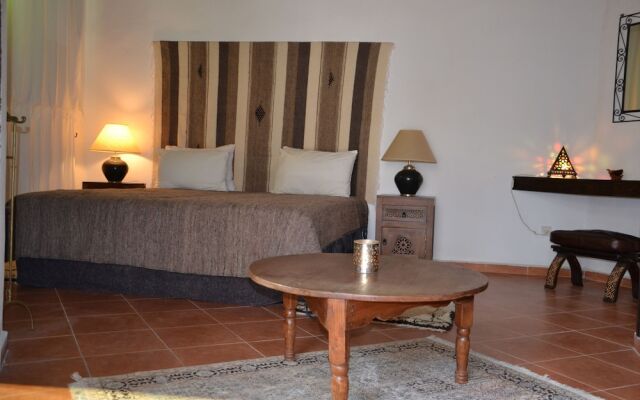 Dar Chouette - Adults Only