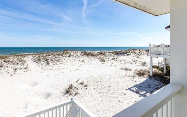 Egret by Meyer Vacation Rentals