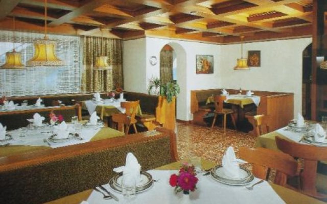 Hotel des Alpes
