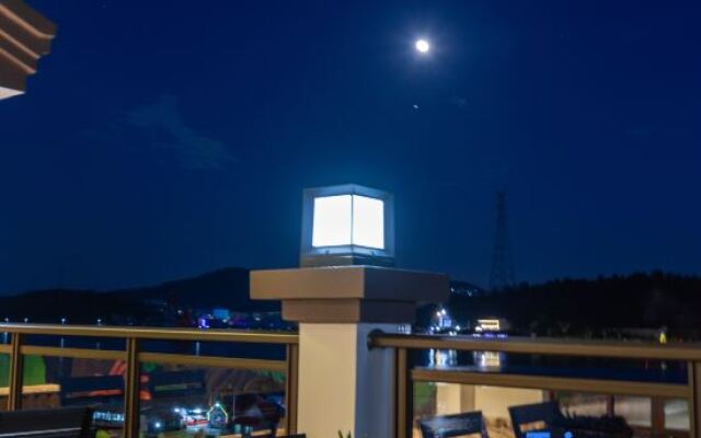 Junting Lanshang Guesthouse