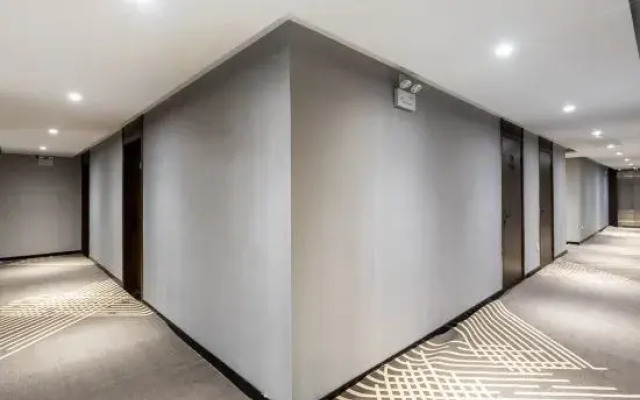 CHEERMAY Hotel (Beijing Tsinghua Chang Gung Hospital Tiantongyuan Subway Station)