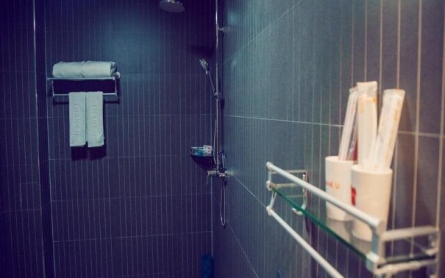 Thank U new Gantang Henan Sanmenxia Wanda Plaza ro