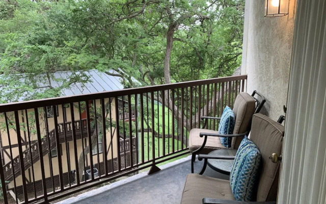 Treetop Villa IC215 by RedAwning