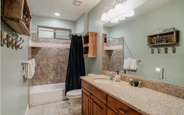 Paradise Village 3 - Grand View Estates