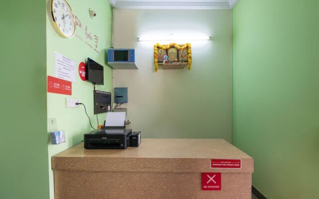 OYO 10242 Hotel Shelton Suites