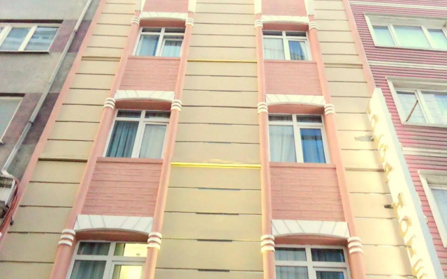 Tolga Hotel