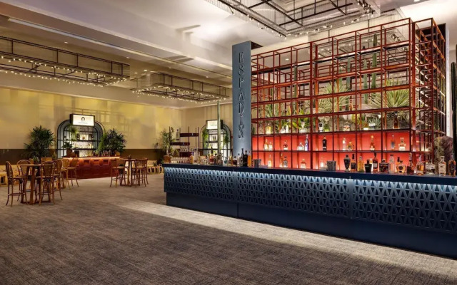 Hotel Santiago, Curio Collection by Hilton