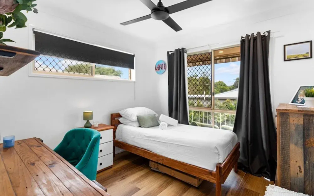 Seaside Serenity: Charming 2-bedroom Getaway