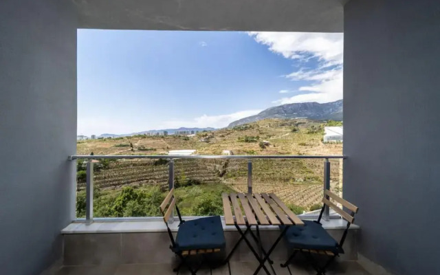Lovely Flat With Shared Pool and Balcony in Alanya